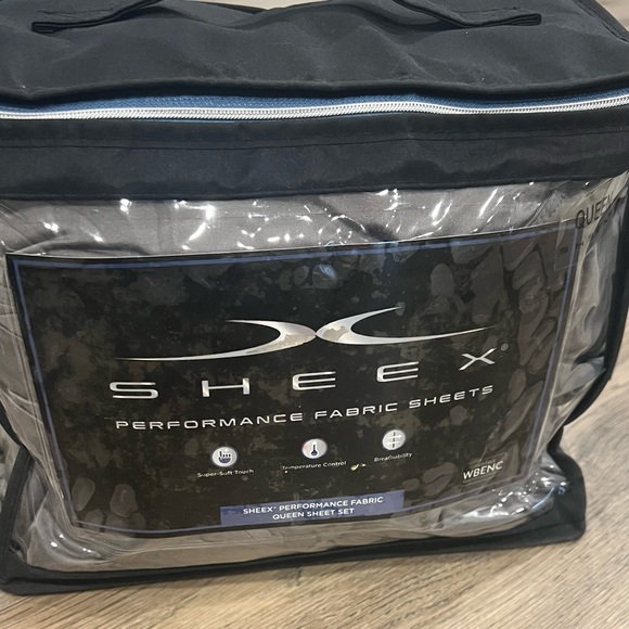 Sheex Queen Performance Fabric Sheet Set - Picture 1 of 4